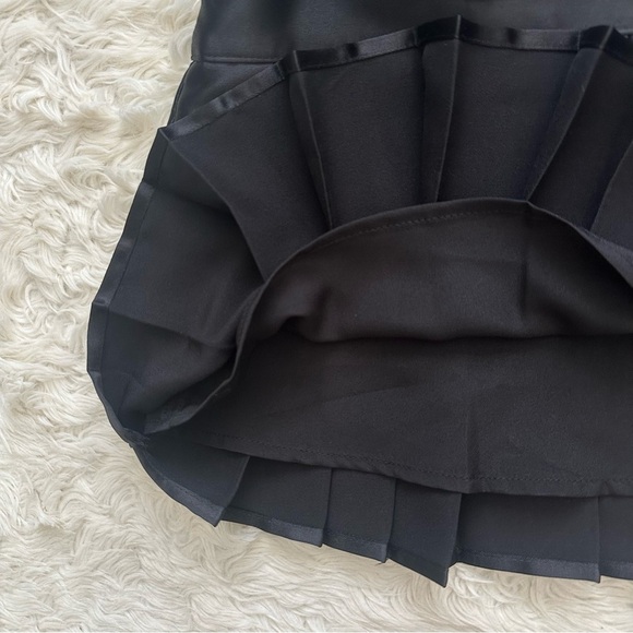 Baby Phat x Forever 21 Skirt Pleated Mini Satin Jeweled Belt Y2K Black Sz XS - Picture 8 of 12